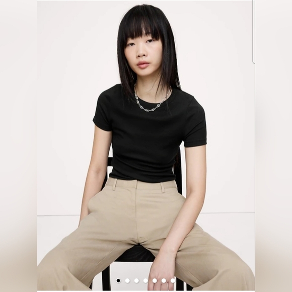 Banana Republic Black Ribbed Short Sleeve T-Shirt | Size Large - Picture 1 of 5